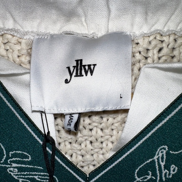 Cable Knit Cream Sweater - Picture 3 of 4